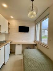  Studio meubl  Montluon