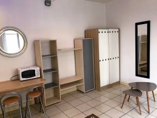 cherche Studio meublé à Montluçon