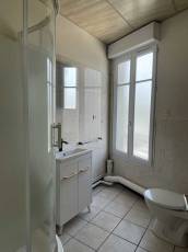 cherche Studio non meubl  Montluon