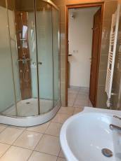 renting F3 Unfurnished  Montluon